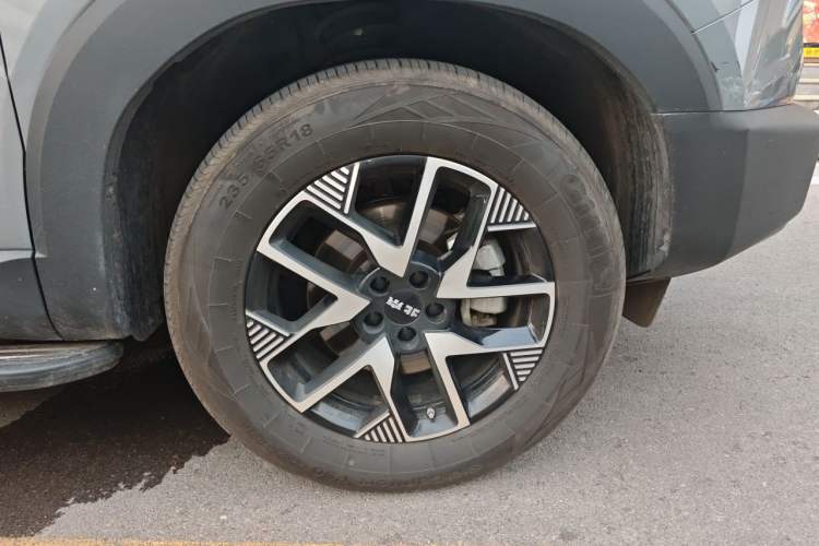 Used BAIC Off-Road BJ30 2024 1.5T Light Wilderness Pro Edition Right Front Wheel Hub