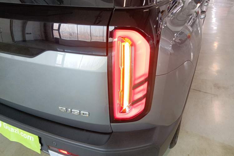 Used BAIC Off-Road BJ30 2024 1.5T Light Wilderness Pro Edition Right Rear Taillight