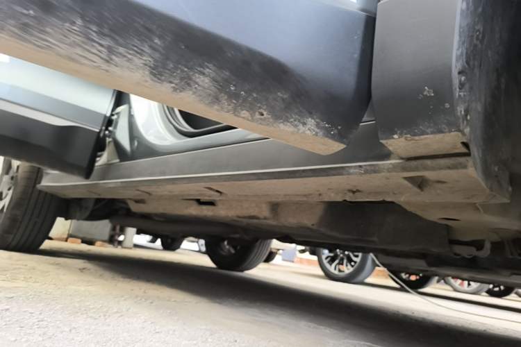 Used BAIC Off-Road BJ30 2024 1.5T Magic Electric Drive Advanced Version Right Side Sill