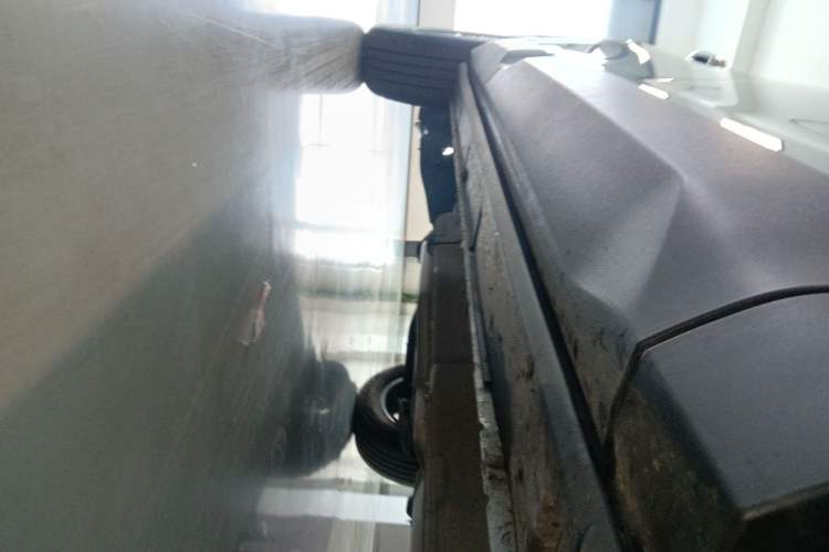 Used BAIC Off-Road BJ30 2024 1.5T Light Wilderness Pro Edition Right Side Sill