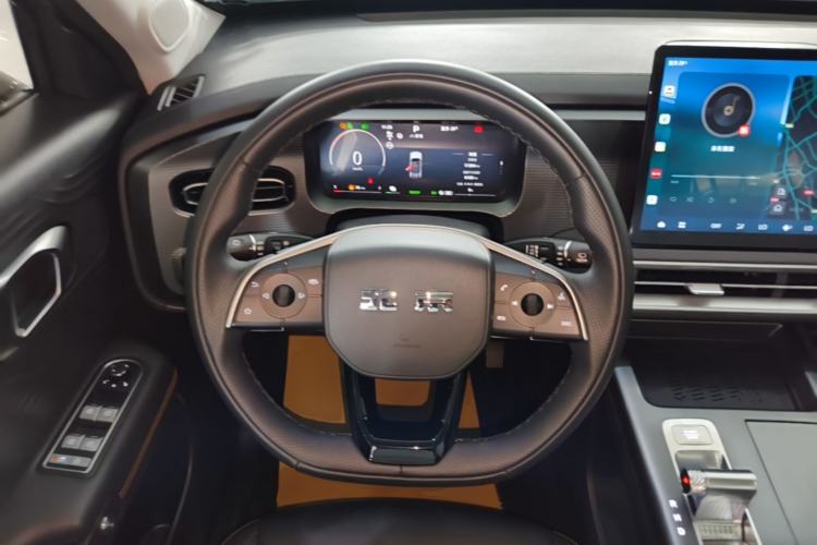 Used BAIC Off-Road BJ30 2024 1.5T Magic Electric Drive Advanced Version Steering Wheel