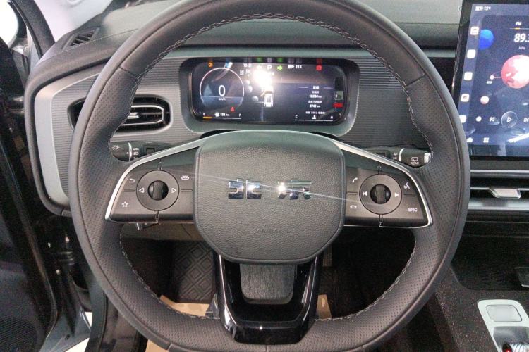 Used BAIC Off-Road BJ30 2024 1.5T Light Wilderness Pro Edition Steering Wheel
