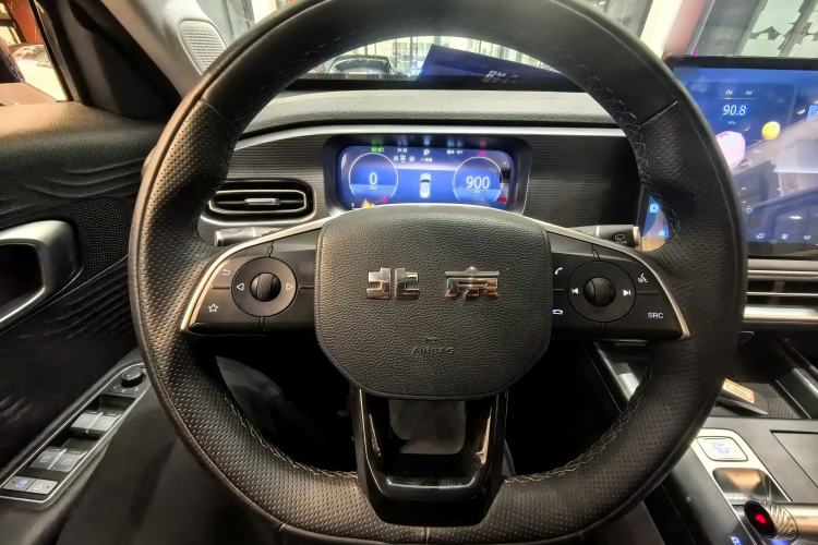 Used BAIC Off-Road BJ30 2024 1.5T Light Wilderness Pro Edition Steering Wheel