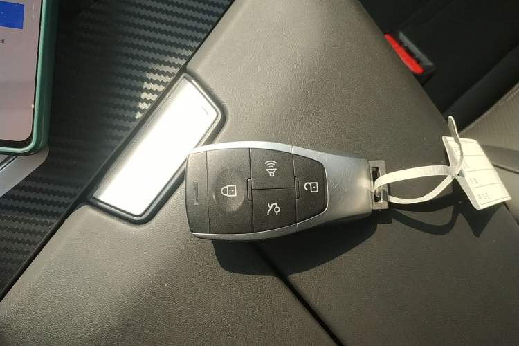 Used BAIC Off-Road BJ30 2024 1.5T Magic Electric Drive Advanced Version Vehicle Key