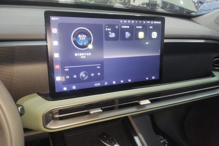 Used BAIC Off-Road BJ30 2024 1.5T Magic Electric Drive Advanced Version Audio And AC Panel