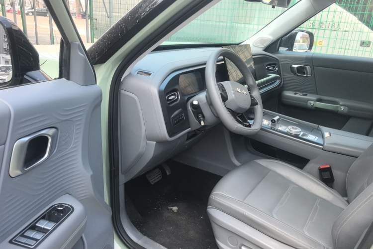 Used BAIC Off-Road BJ30 2024 1.5T Magic Electric Drive Advanced Version Driver Seat