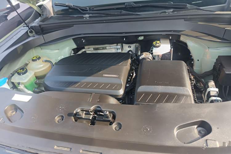Used BAIC Off-Road BJ30 2024 1.5T Magic Electric Drive Advanced Version Engine Bay