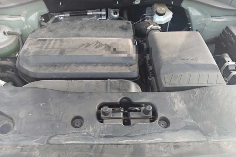 Used BAIC Off-Road BJ30 2024 1.5T Magic Electric Drive Advanced Version Engine Bay
