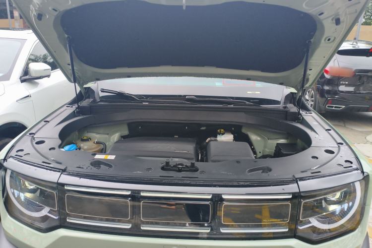 Used BAIC Off-Road BJ30 2024 1.5T Magic Electric Drive Advanced Version Engine Bay