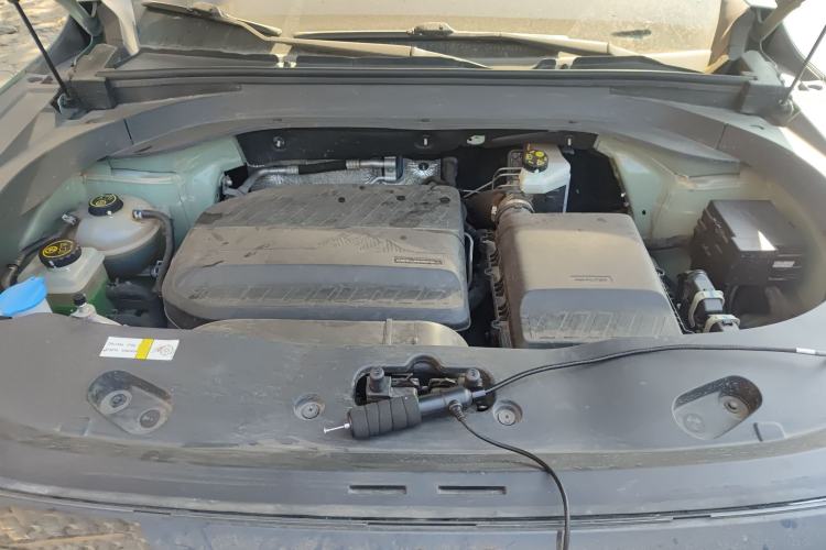 Used BAIC Off-Road BJ30 2024 1.5T Magic Electric Drive Advanced Version Engine Bay