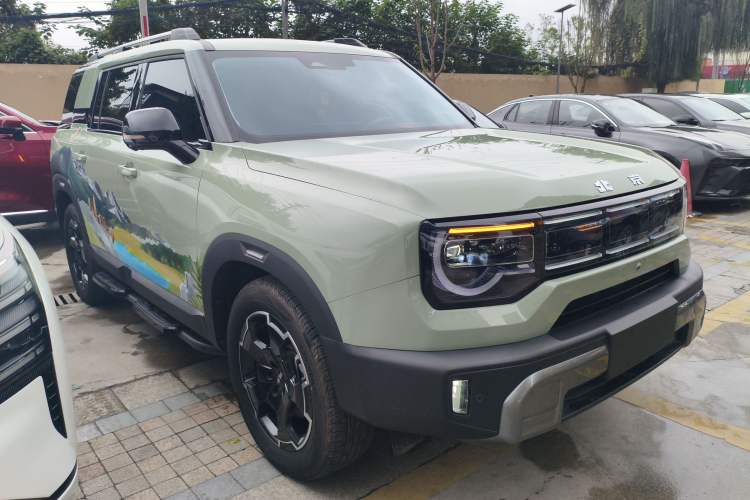 Used BAIC Off-Road BJ30 2024 1.5T Magic Electric Drive Advanced Version Exterior 2