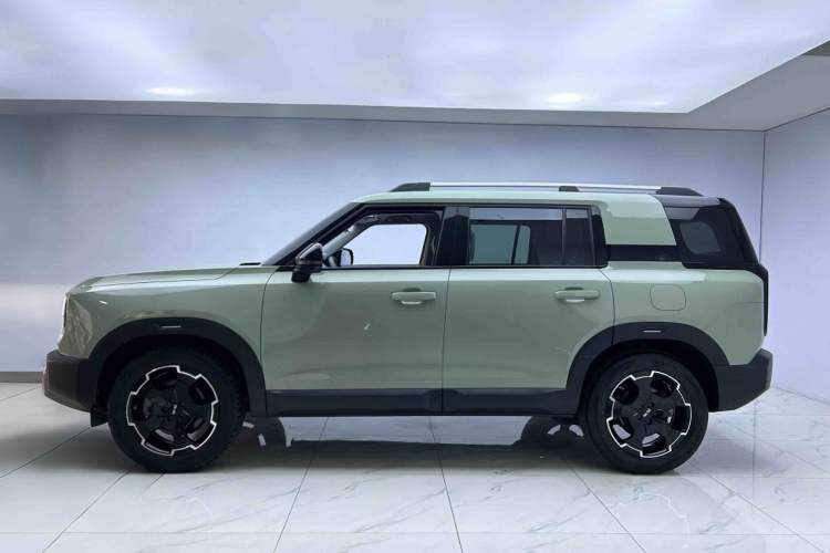 Used BAIC Off-Road BJ30 2024 1.5T Magic Electric Drive Advanced Version Exterior 3