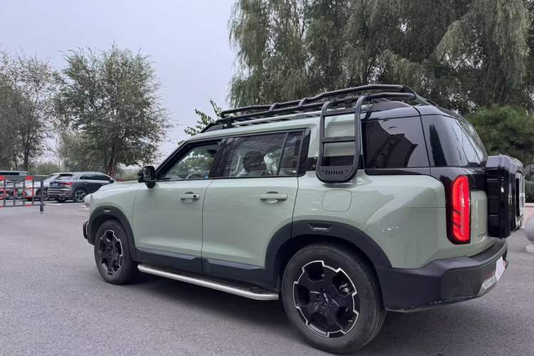 Used BAIC Off-Road BJ30 2024 1.5T Magic Electric Drive Advanced Version Exterior 3