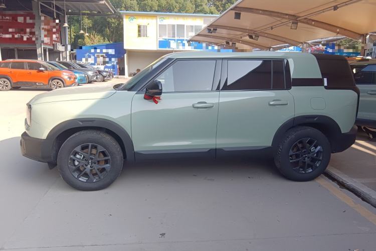 Used BAIC Off-Road BJ30 2024 1.5T Light Wilderness Air Edition Exterior 3