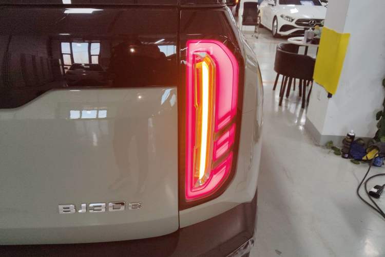 Used BAIC Off-Road BJ30 2024 1.5T Magic Electric Drive Advanced Version Exterior 6