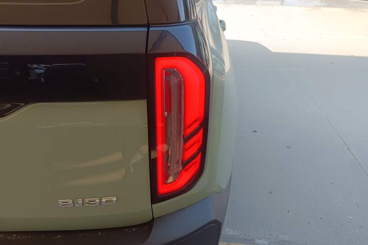 Used BAIC Off-Road BJ30 2024 1.5T Light Wilderness Air Edition Exterior 6