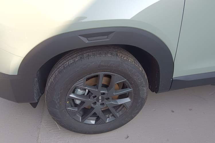 Used BAIC Off-Road BJ30 2024 1.5T Light Wilderness Air Edition Exterior 7