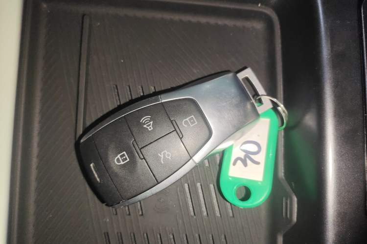 Used BAIC Off-Road BJ30 2024 1.5T Magic Electric Drive Advanced Version Interior 1