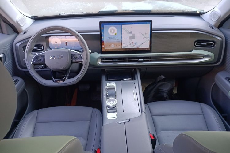 Used BAIC Off-Road BJ30 2024 1.5T Magic Electric Drive Advanced Version Interior 2