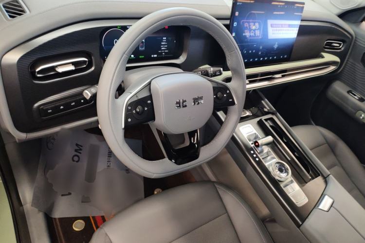 Used BAIC Off-Road BJ30 2024 1.5T Magic Electric Drive Advanced Version Interior 2