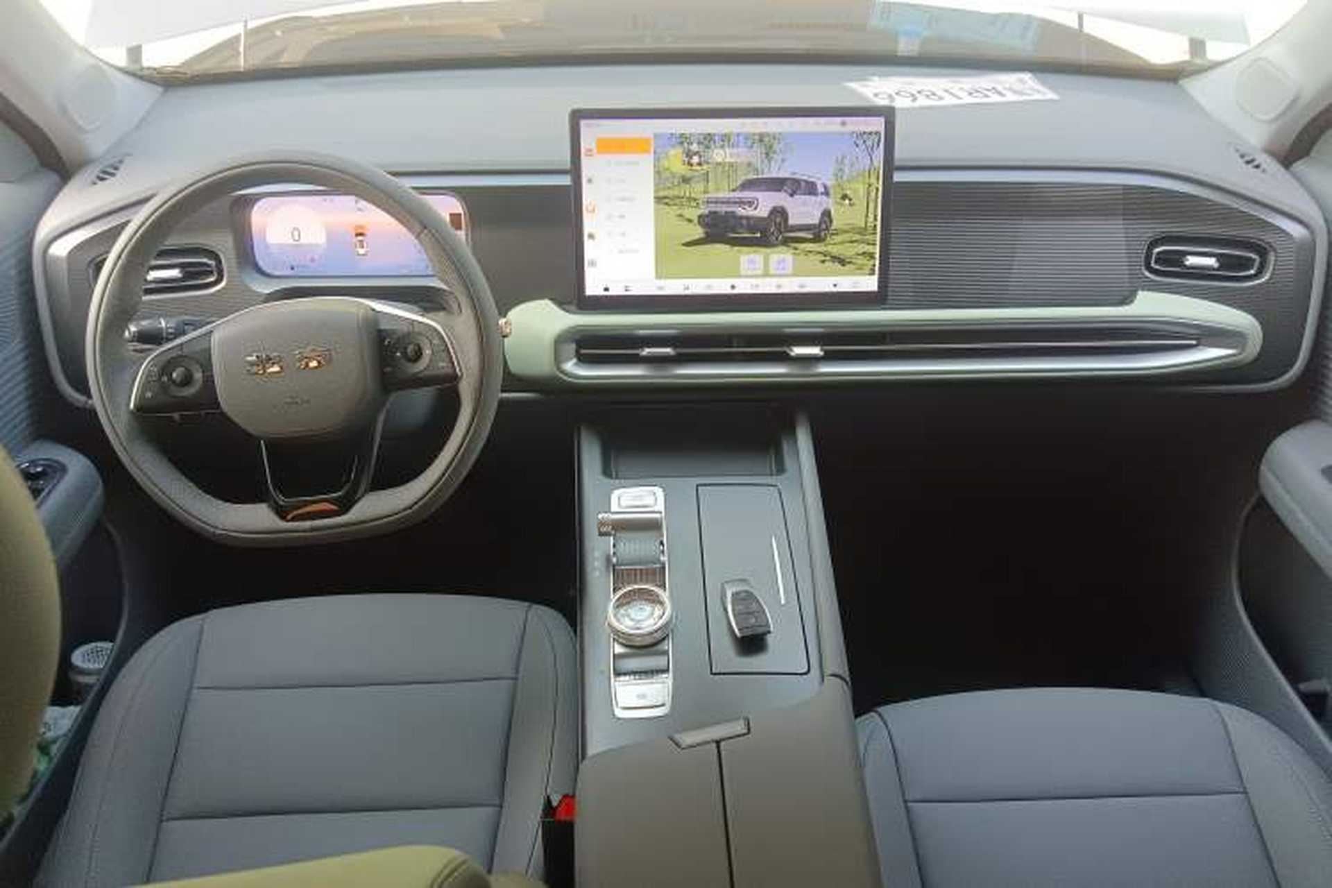 Used BAIC Off-Road BJ30 2024 1.5T Light Wilderness Air Edition Interior 2