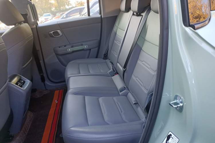 Used BAIC Off-Road BJ30 2024 1.5T Magic Electric Drive Advanced Version Interior 4