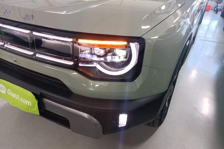 Used BAIC Off-Road BJ30 2024 1.5T Magic Electric Drive Advanced Version Left Front Headlight