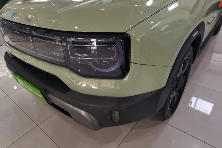 Used BAIC Off-Road BJ30 2024 1.5T Magic Electric Drive Advanced Version Left Front Headlight