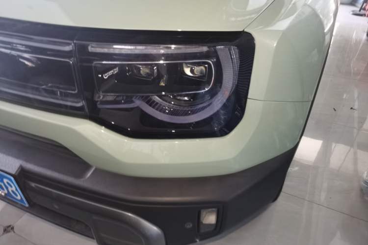 Used BAIC Off-Road BJ30 2024 1.5T Magic Electric Drive Advanced Version Left Front Headlight