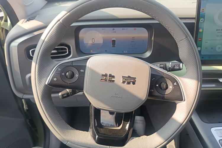 Used BAIC Off-Road BJ30 2024 1.5T Magic Electric Drive Advanced Version Steering Wheel