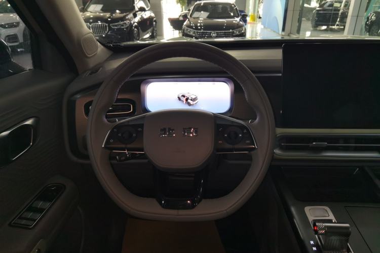 Used BAIC Off-Road BJ30 2024 1.5T Magic Electric Drive Advanced Version Steering Wheel