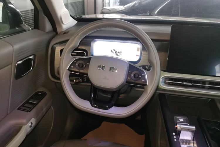 Used BAIC Off-Road BJ30 2024 1.5T Magic Electric Drive Advanced Version Steering Wheel