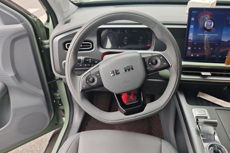 Used BAIC Off-Road BJ30 2024 1.5T Magic Electric Drive Advanced Version Steering Wheel