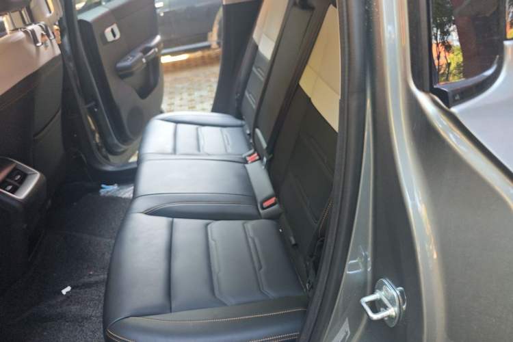 Used BAIC Off-Road BJ30 2024 1.5T Magic Electric Drive Advanced Version Left Rear Seat