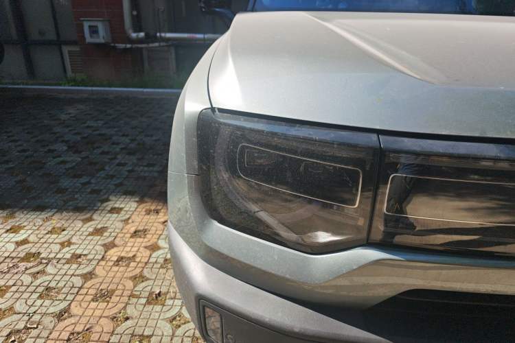 Used BAIC Off-Road BJ30 2024 1.5T Magic Electric Drive Advanced Version Right Front Headlight