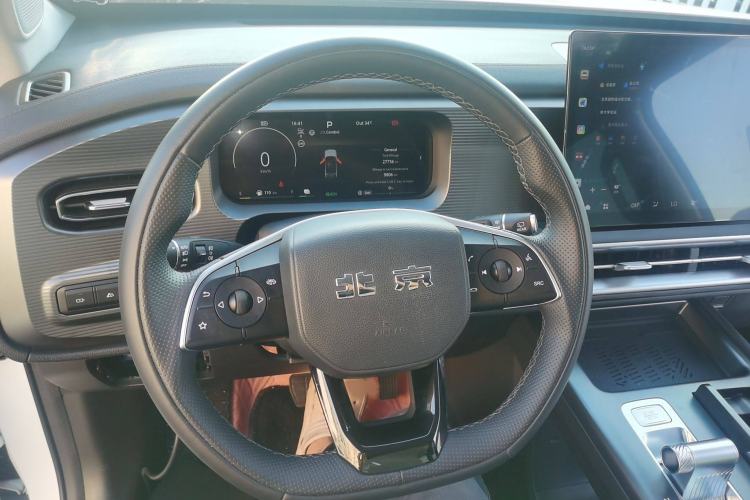 Used BAIC Off-Road BJ30 2024 1.5T Magic Electric Drive Advanced Version Steering Wheel