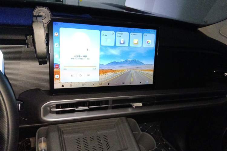 Used BAIC Off-Road BJ30 2024 1.5T Magic Electric Drive Advanced Version Audio And AC Panel