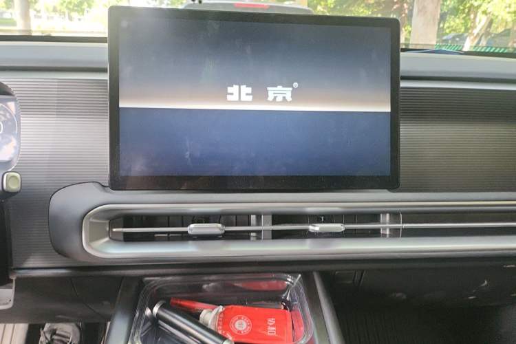 Used BAIC Off-Road BJ30 2024 1.5T Light Wilderness Pro Edition Audio And AC Panel