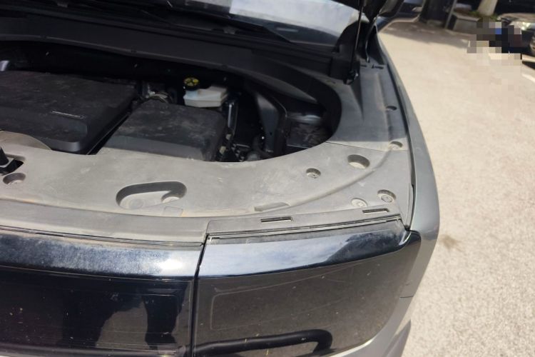 Used BAIC Off-Road BJ30 2024 1.5T Magic Electric Drive Standard Edition Engine Bay Left