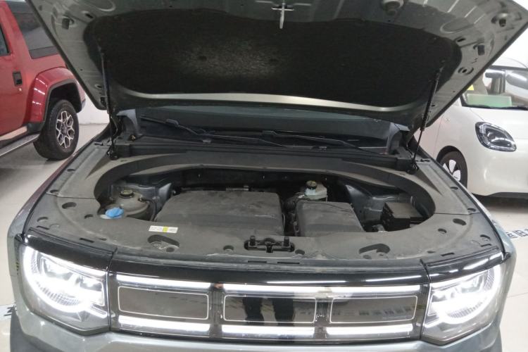 Used BAIC Off-Road BJ30 2024 1.5T Magic Electric Drive Advanced Version Engine Bay