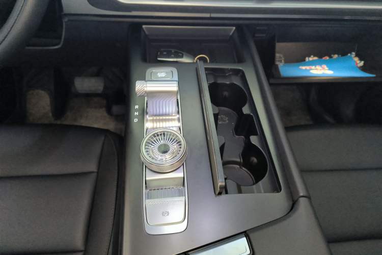 Used BAIC Off-Road BJ30 2024 1.5T Light Wilderness Pro Edition Gear Lever