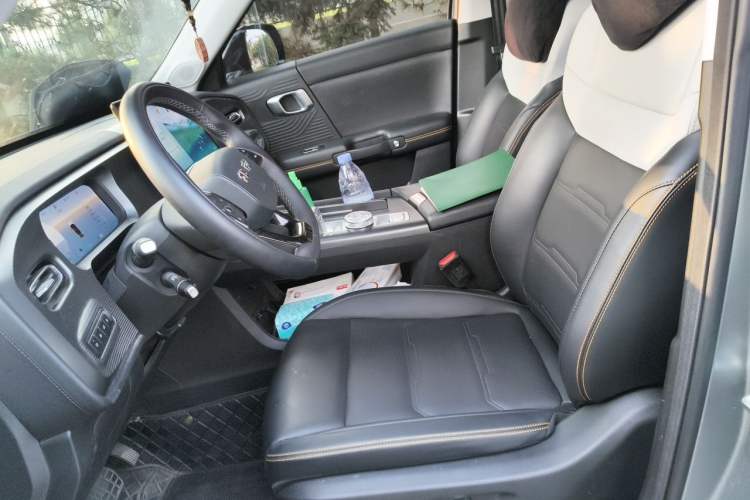 Used BAIC Off-Road BJ30 2024 1.5T Magic Electric Drive Advanced Version Left Front Seat