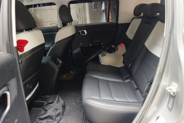 Used BAIC Off-Road BJ30 2024 1.5T Magic Electric Drive Standard Edition Left Rear Seat