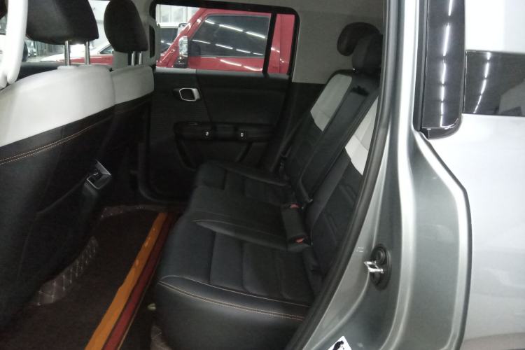 Used BAIC Off-Road BJ30 2024 1.5T Magic Electric Drive Advanced Version Left Rear Seat