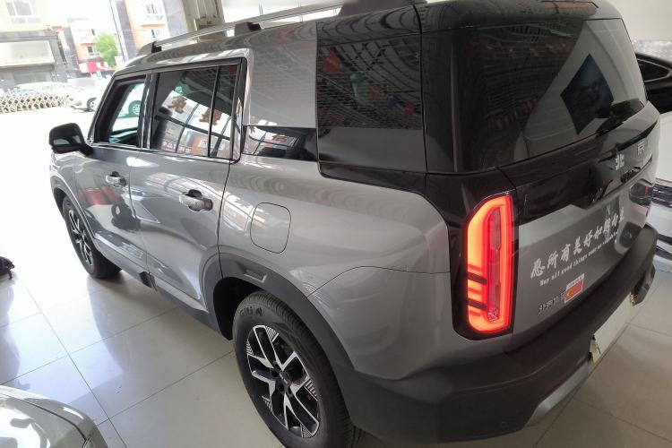 Used BAIC Off-Road BJ30 2024 1.5T Light Wilderness Pro Edition Left Side