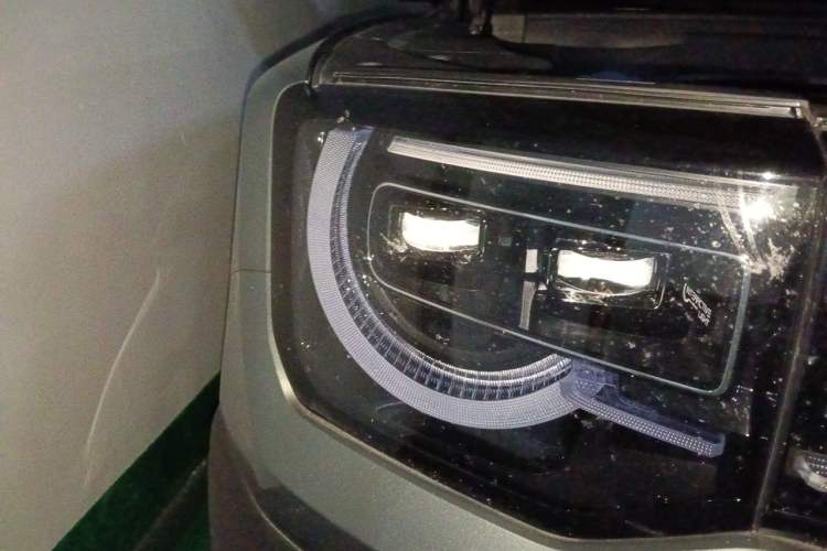Used BAIC Off-Road BJ30 2024 1.5T Magic Electric Drive Advanced Version Right Front Headlight