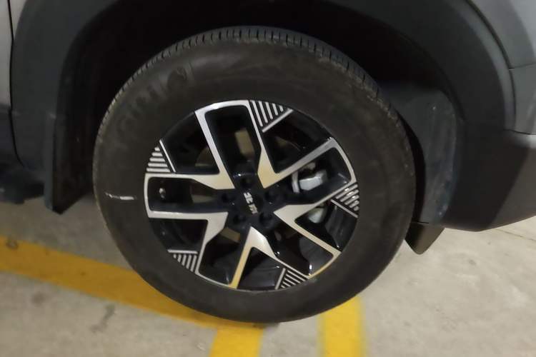 Used BAIC Off-Road BJ30 2024 1.5T Light Wilderness Pro Edition Right Front Wheel Hub