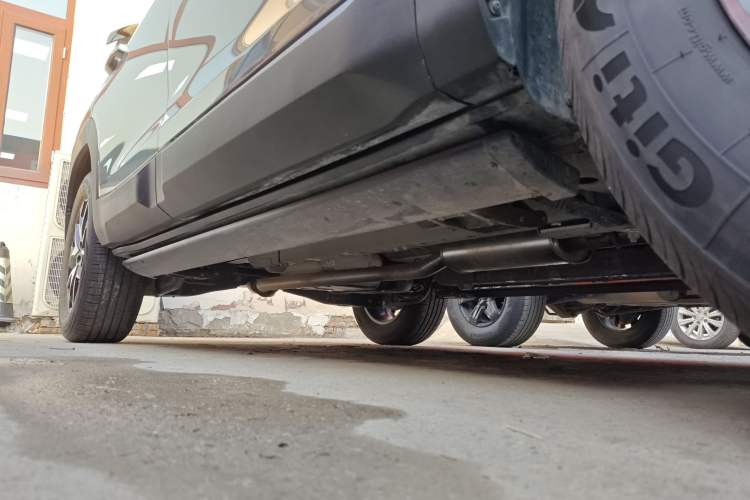 Used BAIC Off-Road BJ30 2024 1.5T Light Wilderness Pro Edition Right Side Sill
