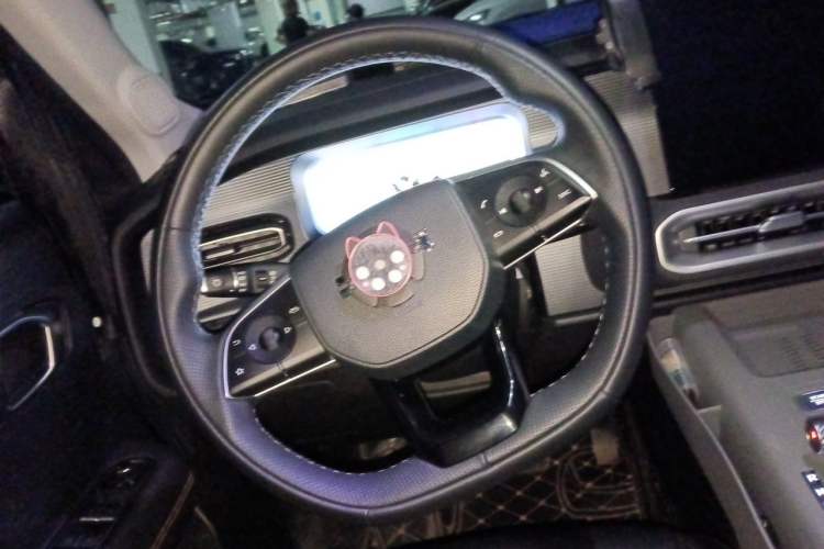 Used BAIC Off-Road BJ30 2024 1.5T Magic Electric Drive Advanced Version Steering Wheel