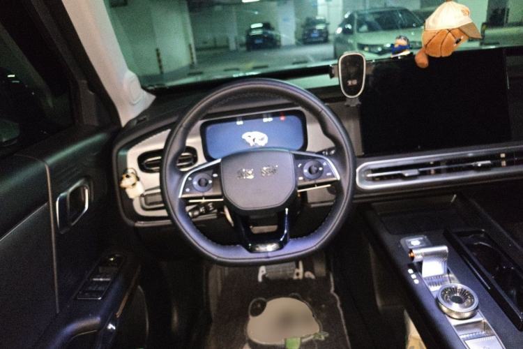 Used BAIC Off-Road BJ30 2024 1.5T Light Wilderness Pro Edition Steering Wheel